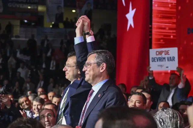 CHP 38. Olağan Kurultay Davası 21 Ekim'e ertelendi.