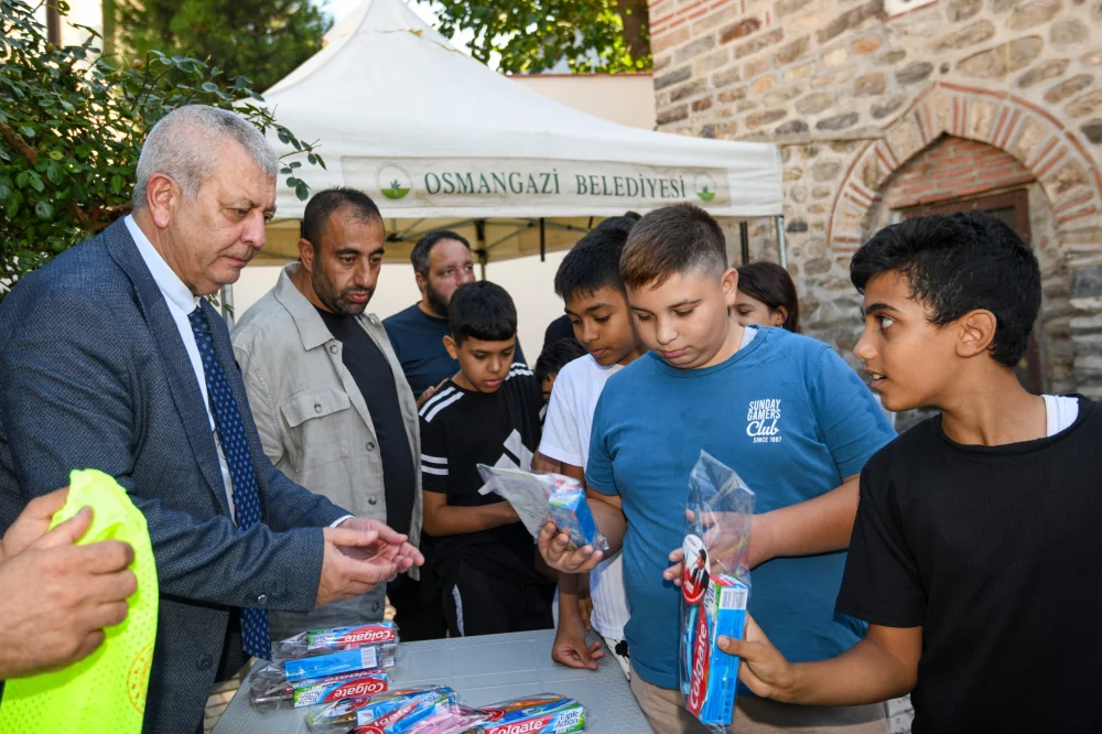 OSMANGAZİ’DE ÇOCUKLARIN YÜZÜNÜ GÜLDÜREN BULUŞMA