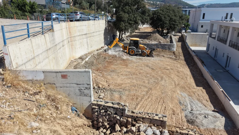 BODRUM’UN PARKLARI YENİLENİYOR