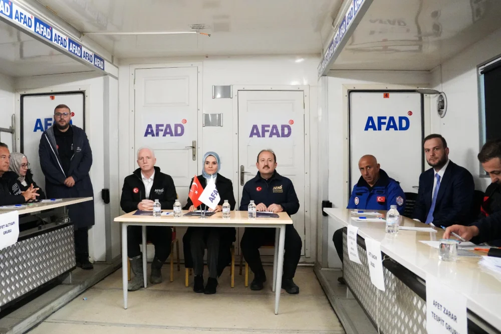 SIFIR ATIK VAKFI, AFET KAYNAKLI ATIKLARIN YÖNETİMİ İÇİN ÇALIŞMALARINI SÜRDÜRÜYOR