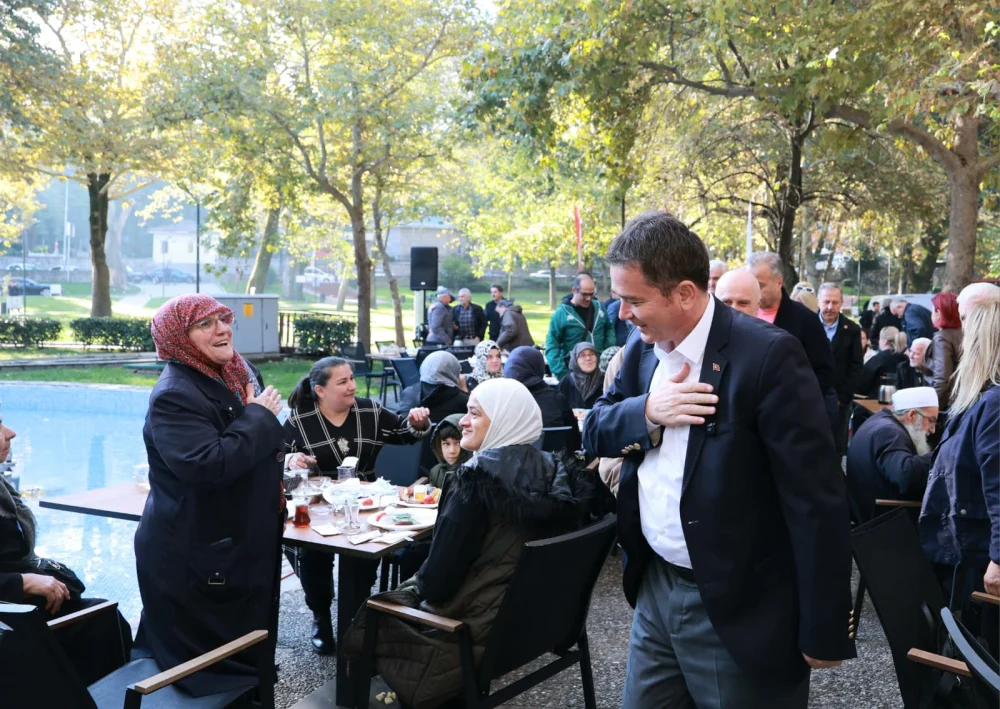OSMANGAZİ’DE VATANDAŞA HİZMET GÖTÜREN BULUŞMALAR