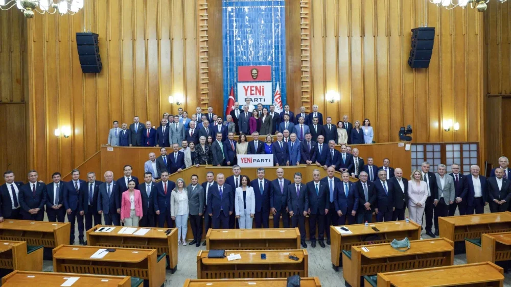 YENİ PARTİ'DEN KURULTAY TARİHİ İLE İLGİLİ AÇIKLAMA