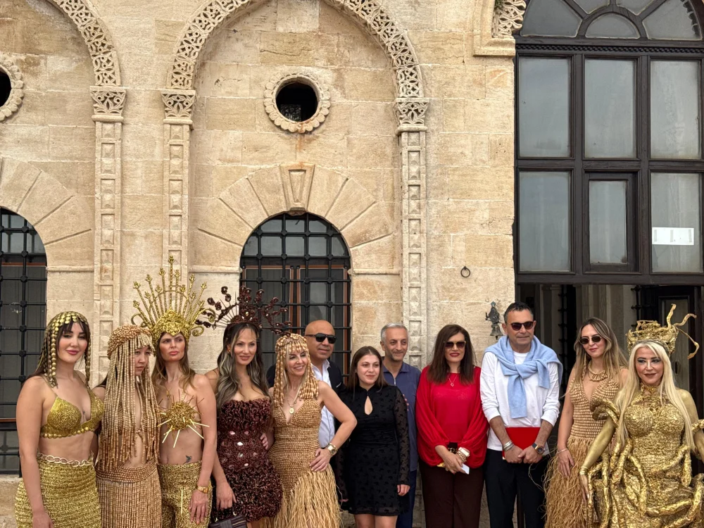 MARDİN’İN TARİHİ KONAKLARINDA GÖRKEMLİ BULUŞMA