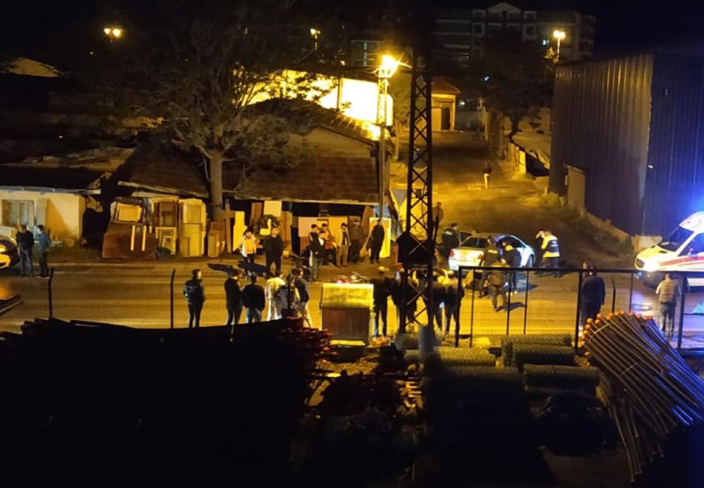 Beypazarı’nda otomobil ile motosiklet çarpıştı 1ağır 4 yaralı